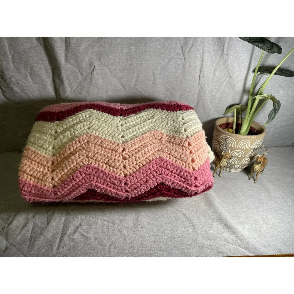 Afghan‎ lap blanket 58